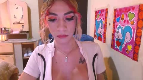 monicalimite123 online show from 25, 2, 2026