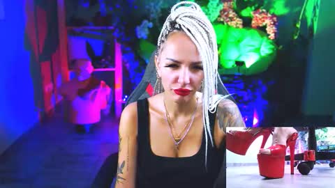 Monika online show from 16, 9, 2025