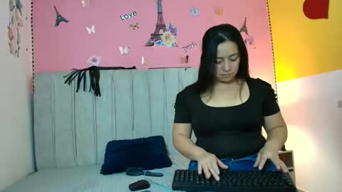 monickhot303av online show from 11, 3, 2025