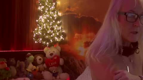 Monika    online show from 22, 12, 2024