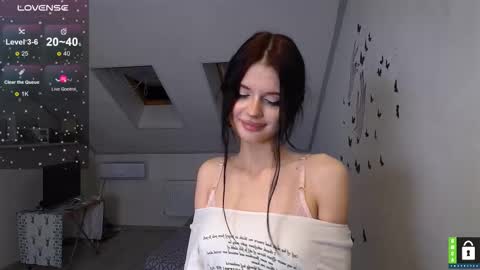 Snapshot of monika_mikado chatting on 4, 12, 2025 monika_mikado online show from 4, 12, 2025