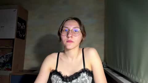 Snapshot of monikakotts chatting on 16, 6, 2026 Mia online show from 16, 6, 2026