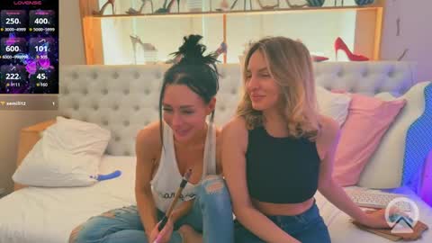 Snapshot of monikate_ chatting on 9, 5, 2026 Himy name Kateim pvt model with hairy pussy online show from 9, 5, 2026