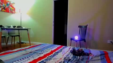 Monikfree online show from 6, 12, 2024