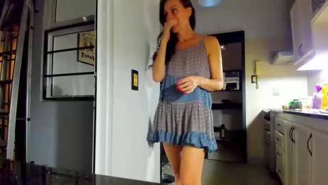 Monikfree online show from 17, 12, 2024