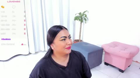 monikk__harrison online show from 11, 4, 2026