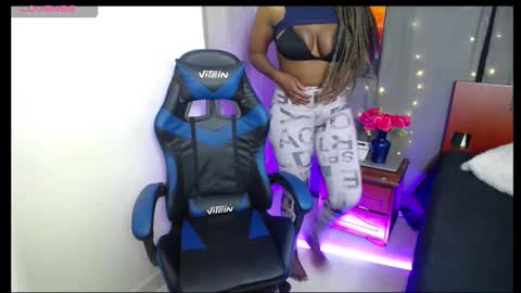 monique78854192 online show from 10, 3, 2026