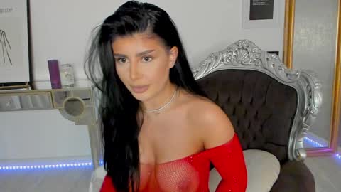 Snapshot of moniqueeass chatting on 4, 1, 2025 Alessia online show from 4, 1, 2025