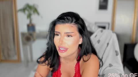 Snapshot of moniqueeass chatting on 18, 9, 2025 Alessia online show from 18, 9, 2025