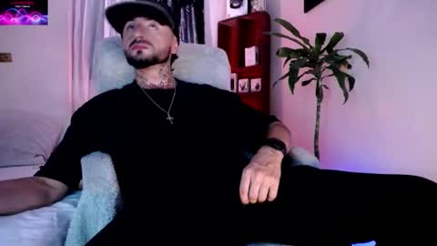 Snapshot of monnojones chatting on 9, 10, 2025 monnojones online show from 9, 10, 2025