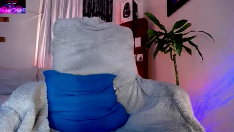 Snapshot of monnojones chatting on 29, 10, 2025 monnojones online show from 29, 10, 2025