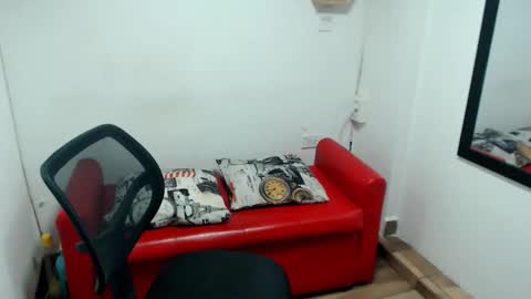 monserrat_diva online show from 15, 12, 2025