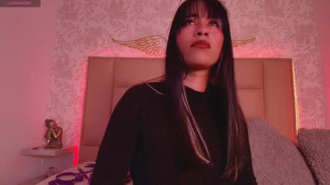 Snapshot of monserrat_towers chatting on 28, 10, 2025 Adriana online show from 28, 10, 2025