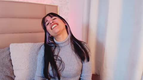 Snapshot of monserrat_towers chatting on 4, 11, 2025 Adriana online show from 4, 11, 2025