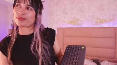 Snapshot of monserrat_towers chatting on 30, 11, 2025 Adriana online show from 30, 11, 2025