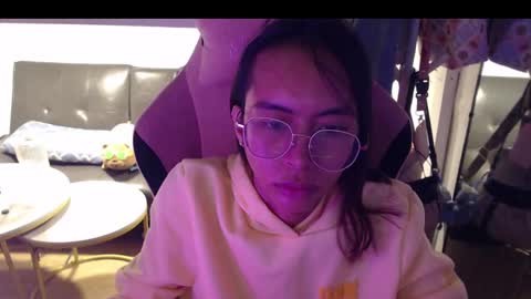 ELYSE A SIMPLE GIRL online show from 12, 12, 2024