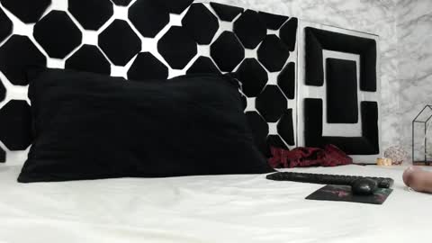 Linda Darling online show from 18, 2, 2025