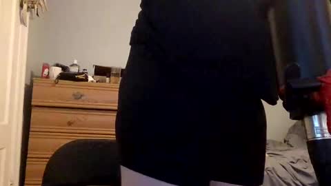 Snapshot of montana6897 chatting on 10, 11, 2025 Kingalby817 online show from 10, 11, 2025