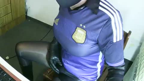 Snapshot of montero81 chatting on 8, 7, 2026 Sabrina online show from 8, 7, 2026