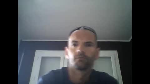 Snapshot of montmasse chatting on 24, 4, 2026 montmasse online show from 24, 4, 2026