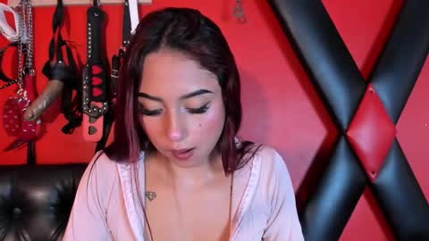 Monttserratt online show from 21, 10, 2025