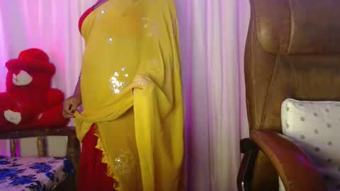 Maya online show from 21, 10, 2025