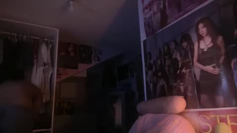 Snapshot of moon189049 chatting on 21, 9, 2025 moon online show from 21, 9, 2025