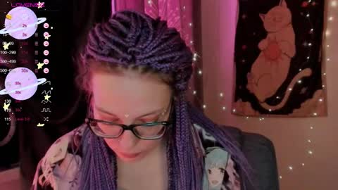 Snapshot of moon__girl chatting on 17, 10, 2025 Roxy online show from 17, 10, 2025