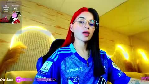 Snapshot of moon_red_r chatting on 26, 5, 2026 Moon online show from 26, 5, 2026