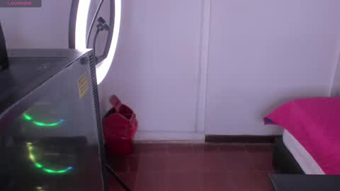 Luna  online show from 15, 2, 2025