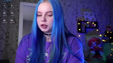 Snapshot of moon_valkyriie chatting on 12, 12, 2024 Emilia online show from 12, 12, 2024