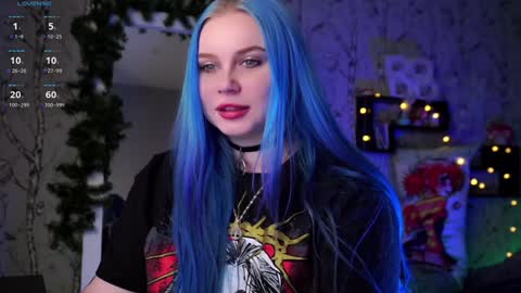 Snapshot of moon_valkyriie chatting on 25, 12, 2024 Emilia online show from 25, 12, 2024