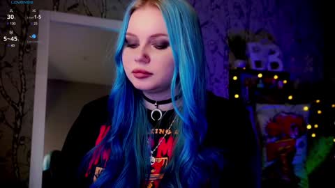 Snapshot of moon_valkyriie chatting on 7, 2, 2025 Emilia online show from 7, 2, 2025