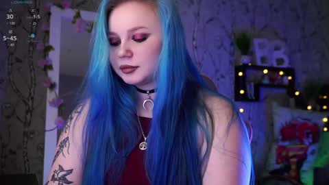 Snapshot of moon_valkyriie chatting on 19, 2, 2025 Emilia online show from 19, 2, 2025