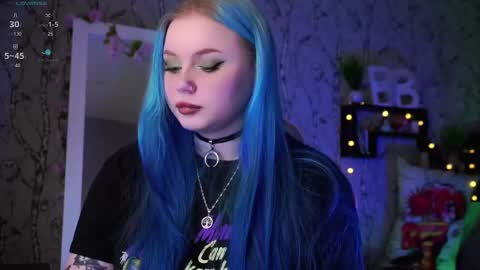 Snapshot of moon_valkyriie chatting on 20, 2, 2025 Emilia online show from 20, 2, 2025