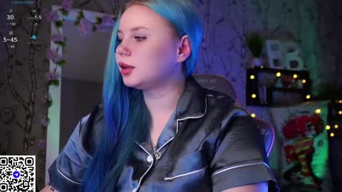 Snapshot of moon_valkyriie chatting on 23, 2, 2025 Emilia online show from 23, 2, 2025