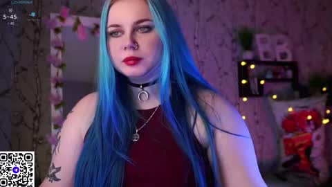 Snapshot of moon_valkyriie chatting on 28, 2, 2025 Emilia online show from 28, 2, 2025