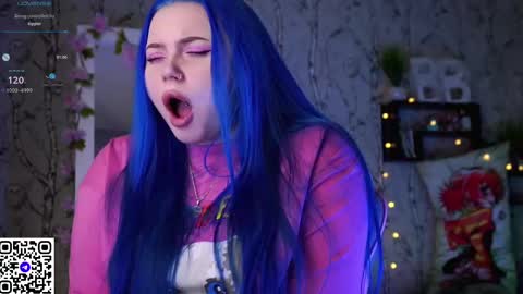 Snapshot of moon_valkyriie chatting on 7, 3, 2025 Emilia online show from 7, 3, 2025