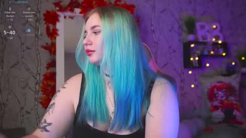 Snapshot of moon_valkyriie chatting on 21, 9, 2025 Emilia online show from 21, 9, 2025