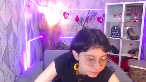 Charlotte online show from 6, 11, 2025