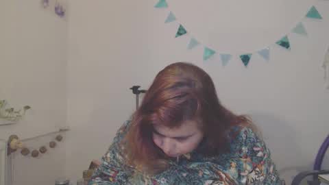 MoonFox  online show from 6, 1, 2026