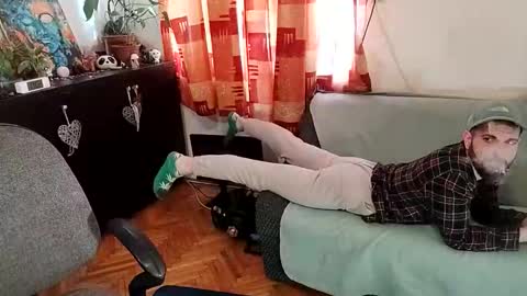 moonhold online show from 4, 11, 2025