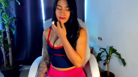 Snapshot of moonie_baddie31 chatting on 6, 10, 2025 moonie_baddie31 online show from 6, 10, 2025
