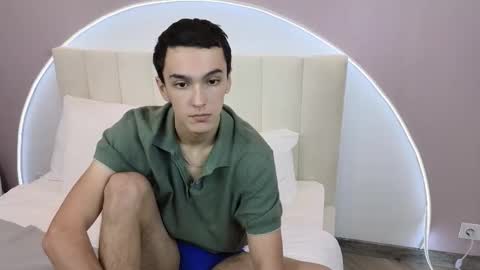 Snapshot of moonlinskinn chatting on 24, 11, 2025 Stan online show from 24, 11, 2025