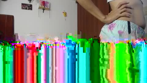 Snapshot of moonlunita chatting on 5, 5, 2026 moonlunita online show from 5, 5, 2026