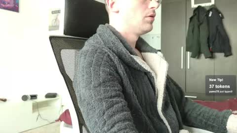 Snapshot of moonsire chatting on 4, 5, 2026 Moonsire online show from 4, 5, 2026