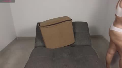 Moon Woman online show from 19, 10, 2025