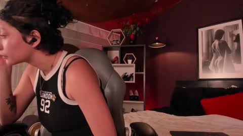 Snapshot of moony_14 chatting on 21, 2, 2026 Michelle online show from 21, 2, 2026