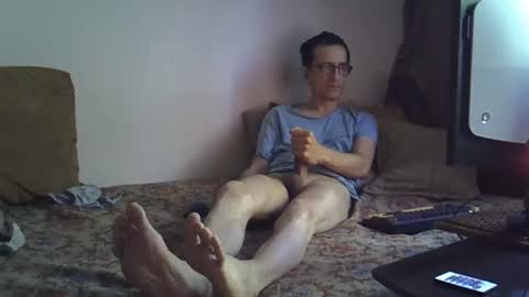 Snapshot of moovurey16 chatting on 15, 5, 2026 Alex online show from 15, 5, 2026