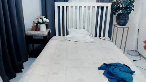 Snapshot of morena_eirenx chatting on 1, 3, 2026 eiren siarez online show from 1, 3, 2026